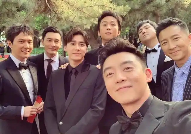 有种"合影杀手"叫沈腾,和各大明星合照曝光后,大家都不淡定了 - 携景