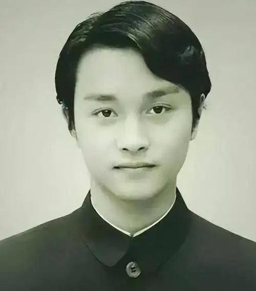 歌手张国荣的资料