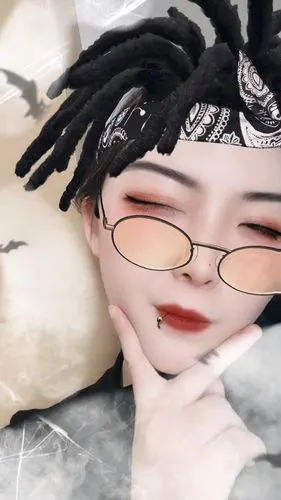 适合女生的短发脏辫,半头脏辫