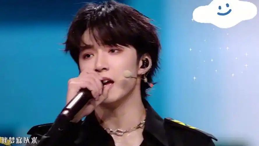 刘耀文|||这几句唱到了我的心巴上