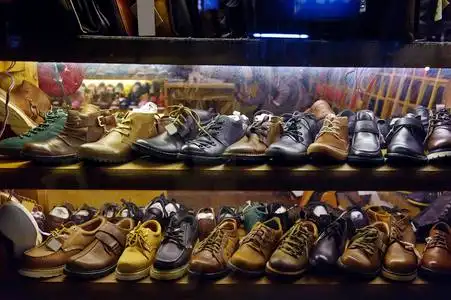 鞋子店图片