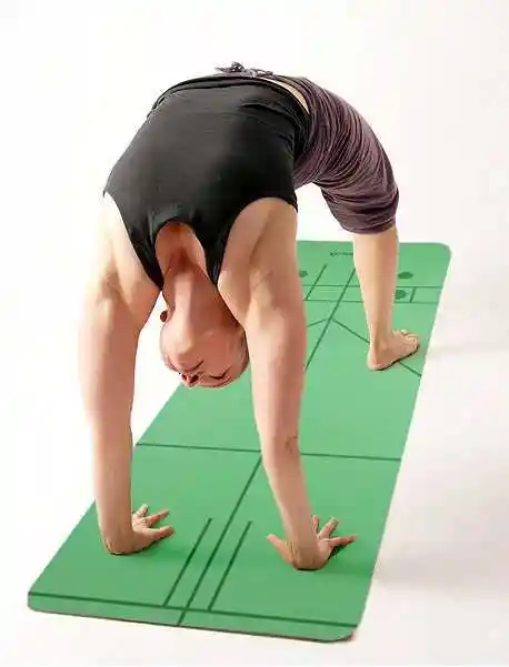 瑜伽体式拱桥式