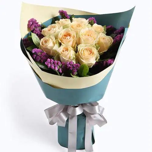 11朵香槟玫瑰韩式花束