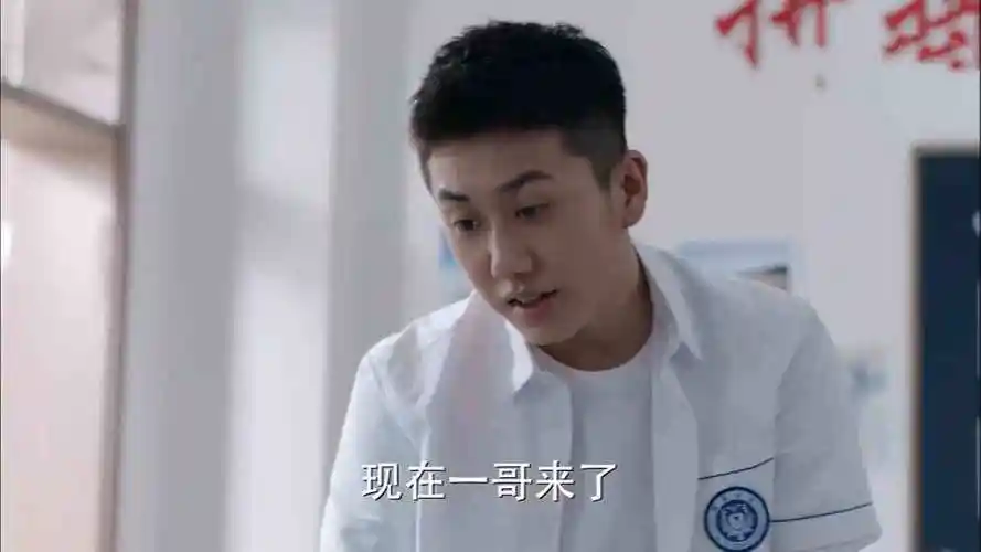 【一点资讯】少年派:江天昊初中风光三年,中考状元钱