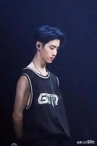 凸显气质的蓝色发型:银赫,杨洋,鹿晗,王俊凯谁最适合这款发色