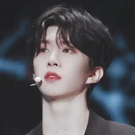 帅气的范丞丞微信头像 范丞丞头像图片(3)