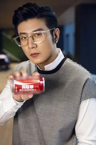 高晓攀自述戏剧人生受邀央视新年晚会被赞颜值担当