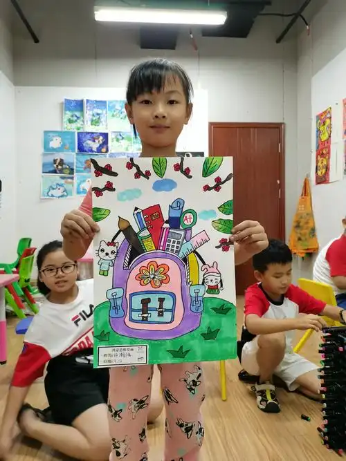 周六下午卡漫班绘画主题《我的书包》画面点评 - 美篇