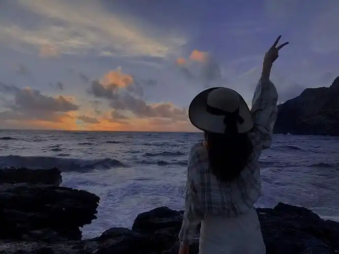 下面三张柯基镇楼rt,长发飘飘