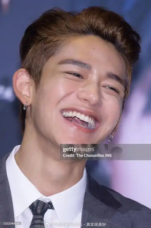 黄旭熙怎么又出道了