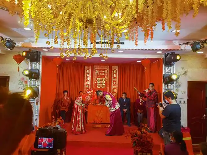 火红的中式婚礼