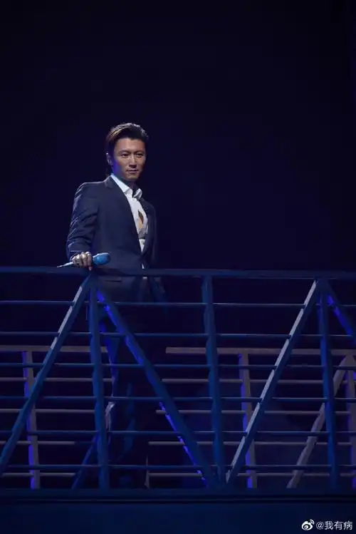 谢霆锋今天是锋味派#咱就是说谢霆锋真的是太帅气了吧,呜呜呜怎么