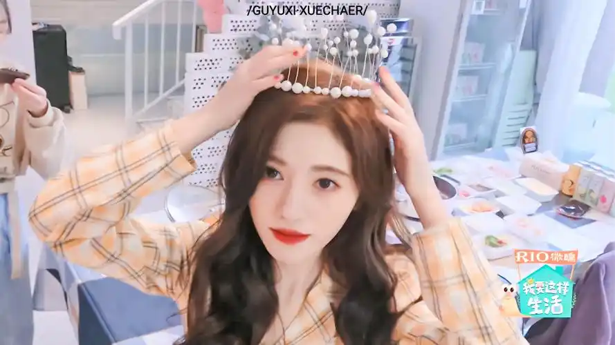 鞠婧祎×我要这样生活|三宫格×单图禁一切… - 堆糖,美图壁纸腥い