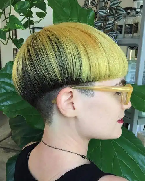 女士发型这样剪,48变18,想不美都难