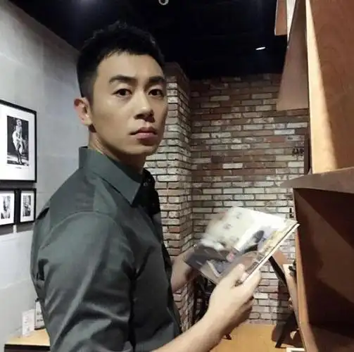 少年派里蒋昱文的扮演者是谁