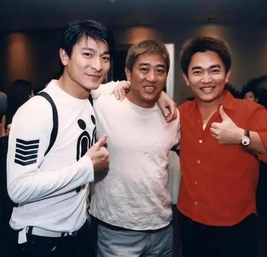 柯受良去世21年了答应帮他照顾妻子的刘德华张学友兑现了吗