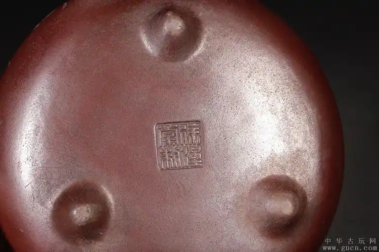 近代,"徐汉棠"紫砂诗文寿桃壶