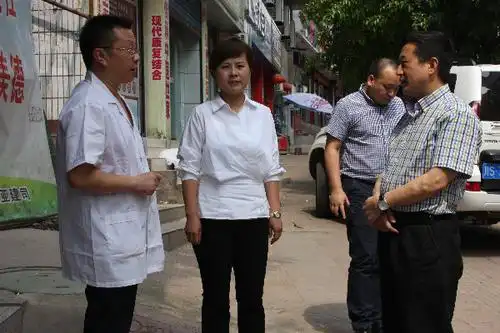 王晴 深入疾控中心调研疾控工作 - 县(区)动态 - 达州市疾病预防控制