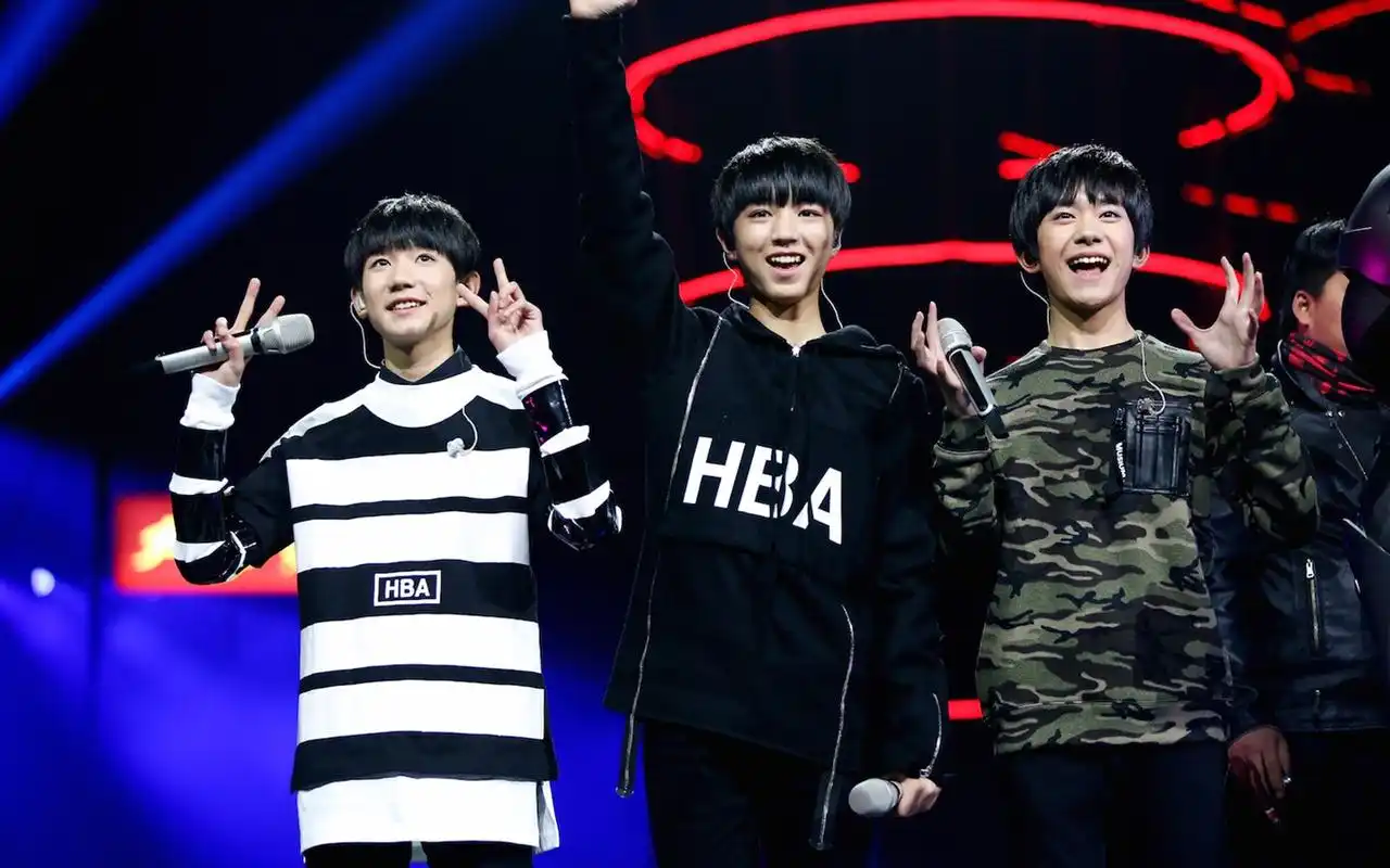 tfboys少年精美壁纸_超人气少年组合