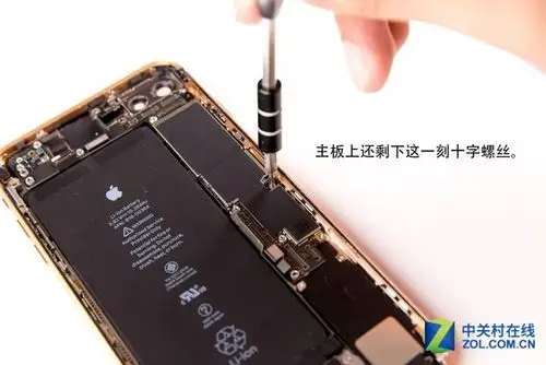 【苹果iphone8plus评测】77颗螺丝的艺术 133图拆解iphone8 plus_苹果