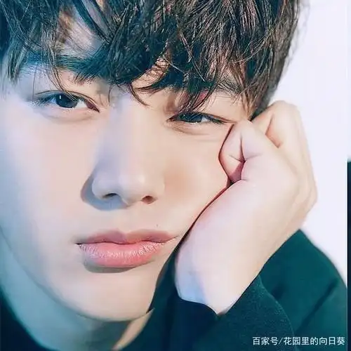 被称为神颜第二代,韩国新生代实力男星——金明洙