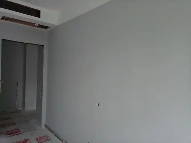 装修墙面油漆工序_装修油漆工序要多久_家里装修搞灰色油漆