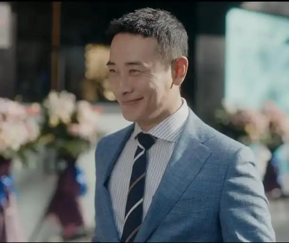 《安家》大结局,看到人生赢家徐文昌,我更怀念罗晋早期的角色了