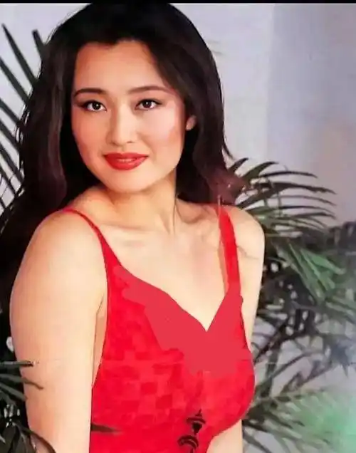 新丽传媒的老板娘原来是她,当年时尚万种,气质高雅的女神_盖丽丽_挫折