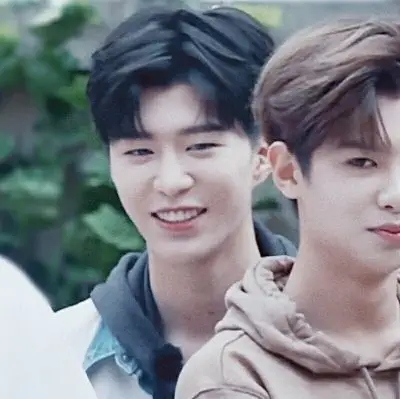 范丞丞黄明昊by江娱