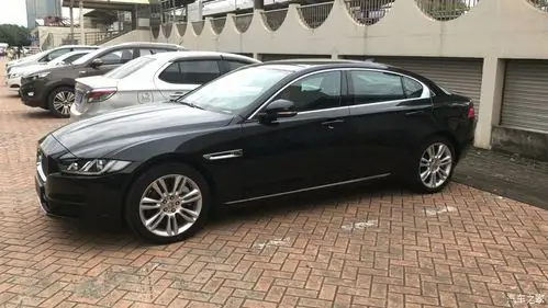 【图】黑色的xel帅气么 我看买黑色的很少_捷豹xe/xel论坛_汽车之家