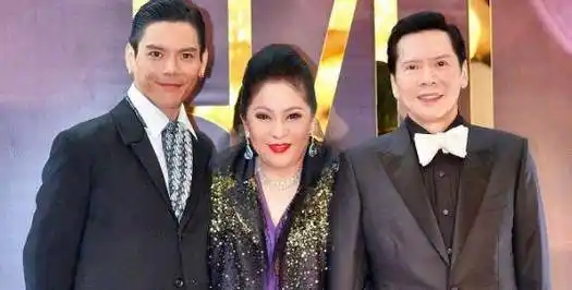 向华强70大寿请不来,却频频现身刘德华演唱会,网友:果然不一般!