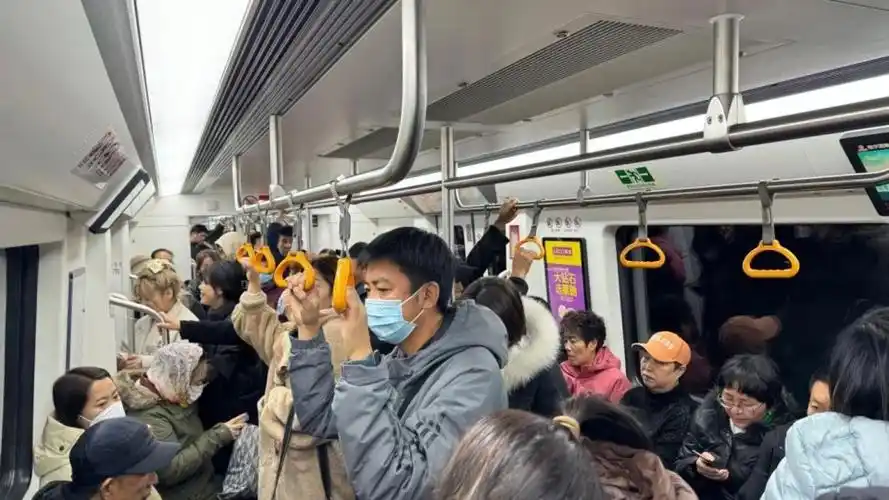 你对地铁服务满意吗?服务质量评价结果来了_腾讯新闻