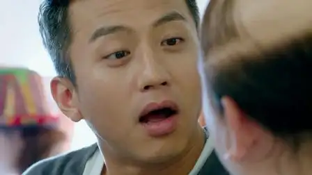 分手大师:超哥唐大师飞机上相遇!这俩人表情真是绝了!不愧是喜剧大师!