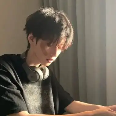 男生真人头像帅气图片同一个人