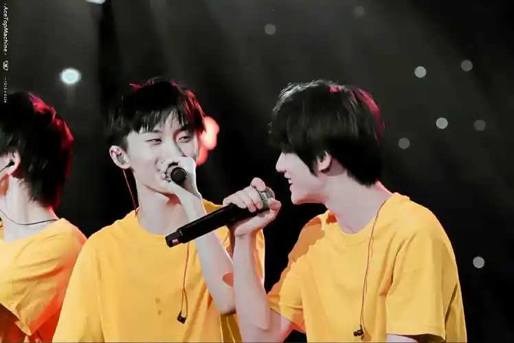 祺鑫「马嘉祺×丁程鑫」 - 堆糖,美图壁纸兴趣社区