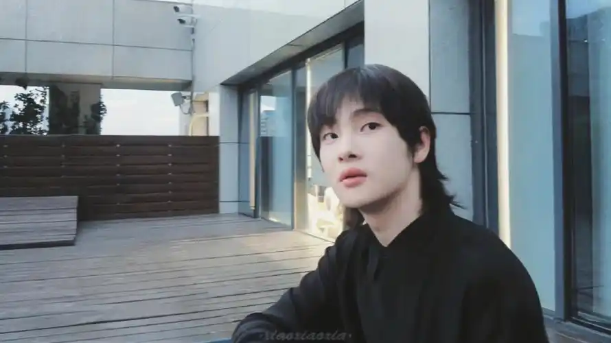 周震南  #周震南壁纸  #周震南新专辑  一些女友视角的vvvvvv#vvvvvv