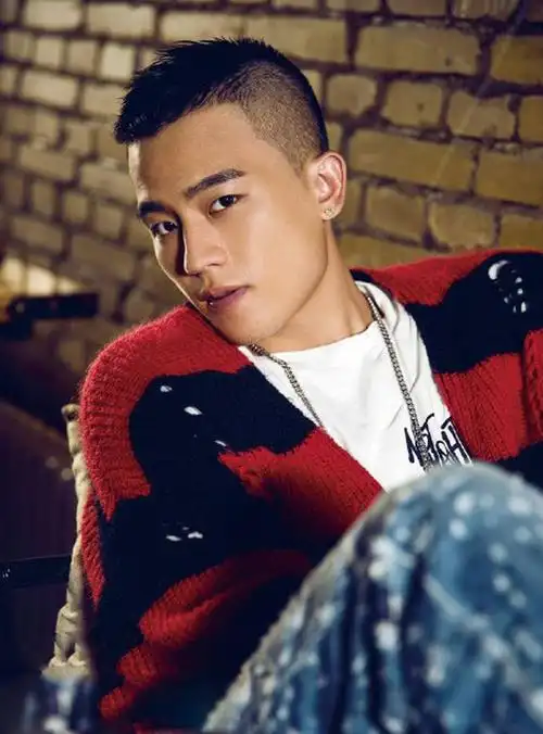 85后四大小生都有谁?总说生比不过花,但男演员的路更长远?_方面