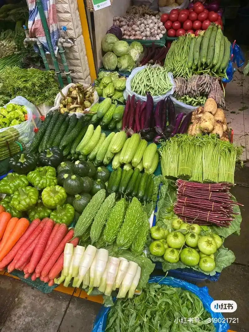 绿叶蔬菜摆摊的那种