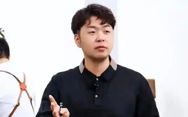 人前是过气明星人后是商业大佬这5位明星个个闷声发大财