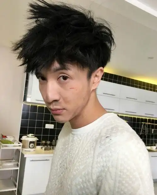 薛之谦精分上线请打包领回家薛胖薛帅薛傻你选哪个