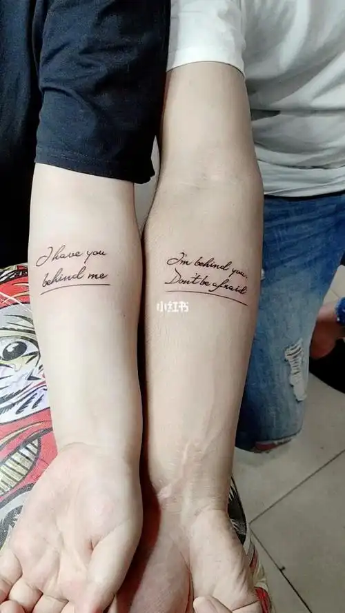 情侣纹身再多的苦我也愿意背