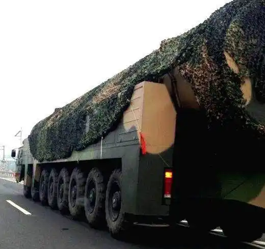 东风导弹被称为国之利器不无道理:搭载多枚弹头,射程覆盖美国!