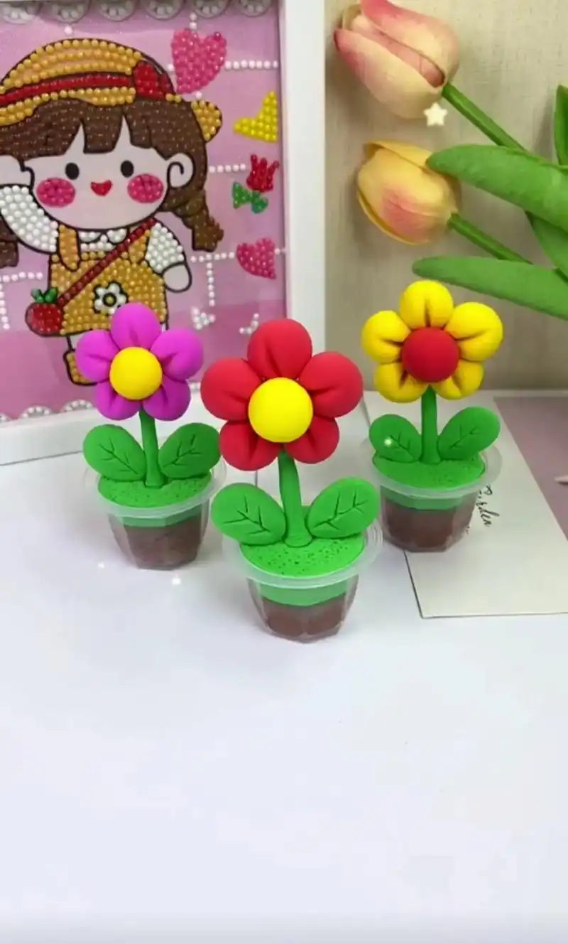 做个小花吧#超轻粘土 #幼儿园手工 #橡皮泥 #教程 #视频 - 抖音