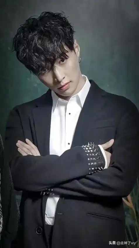 张艺兴个人资料(内地男明星张艺兴) | 说明书网