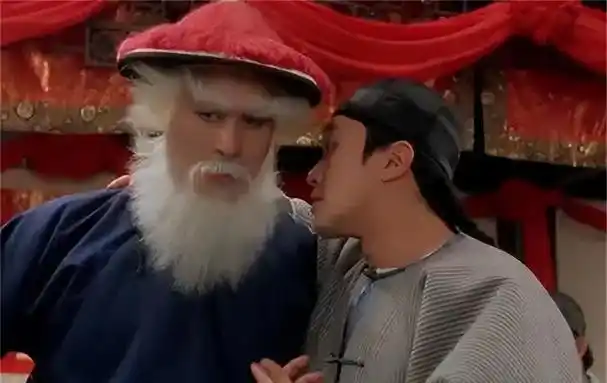 鳌拜手握重兵推翻康熙易如反掌,可为啥不造反?康熙晚年说出答案