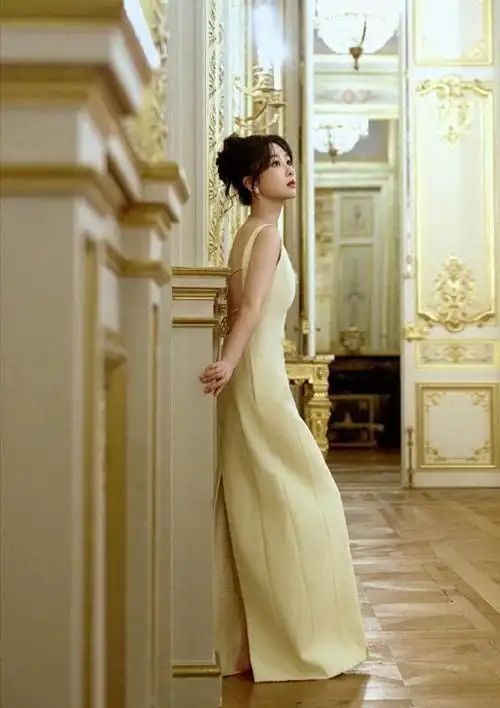 没见过杨紫这么时尚的吗?