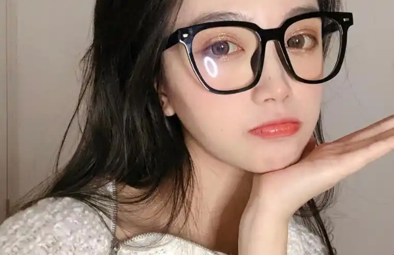 方脸适合什么眼镜-全民百科