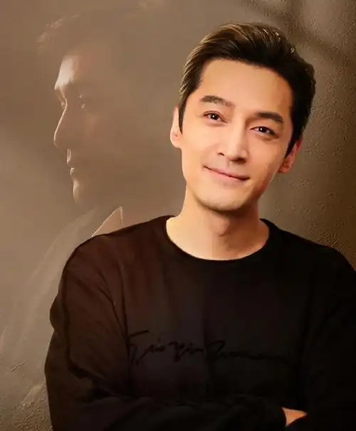 狗仔阳阳公布出一则猛料,他表示艺人刘宇宁有过婚史,他与一位年长的