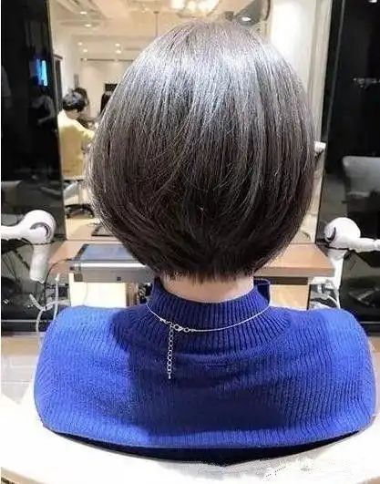 2018年流行波波头短发7款3040岁职场女性不用天天打理