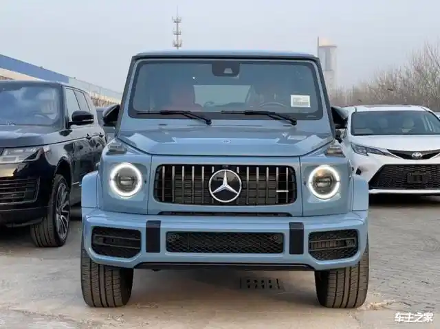 22款奔驰g63怀旧经典霸气大g标配三把锁